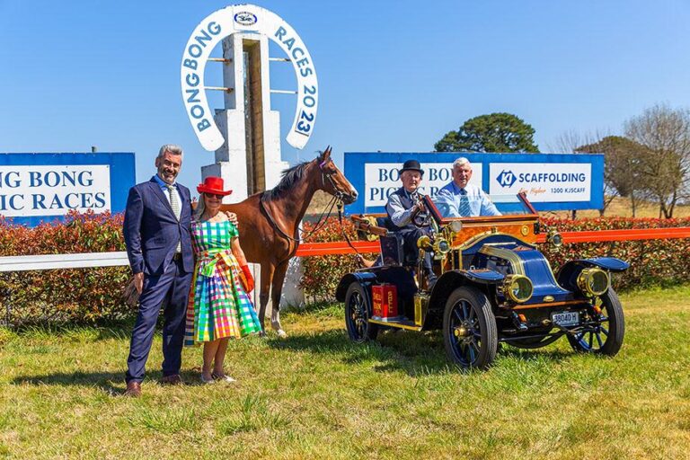 Where Country Life Meets the Racing Tradition